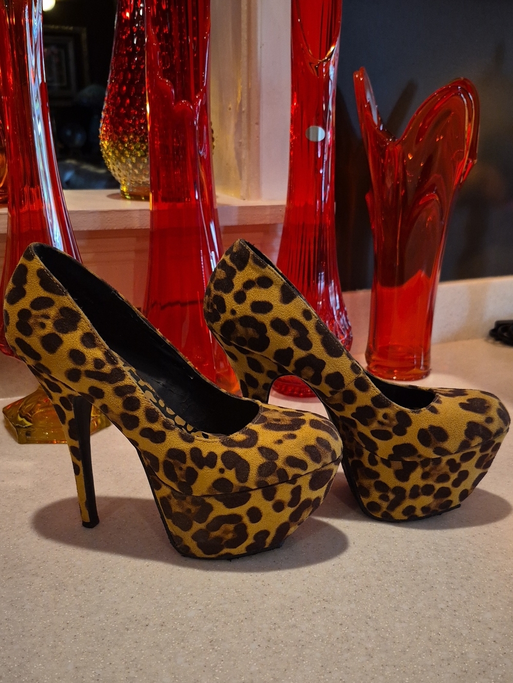 Dollhouse Leopard Print Platform Stilettos – Size 7.5 🔥